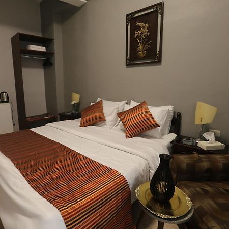 Riviera Hotel Amman Eksteriør billede