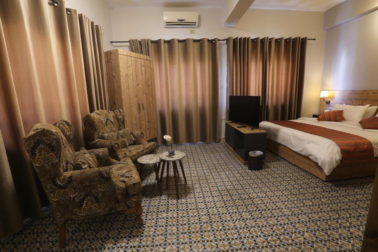 Riviera Hotel Amman Eksteriør billede