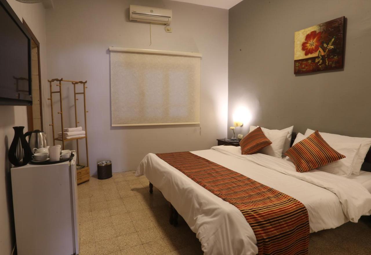 Riviera Hotel Amman Eksteriør billede