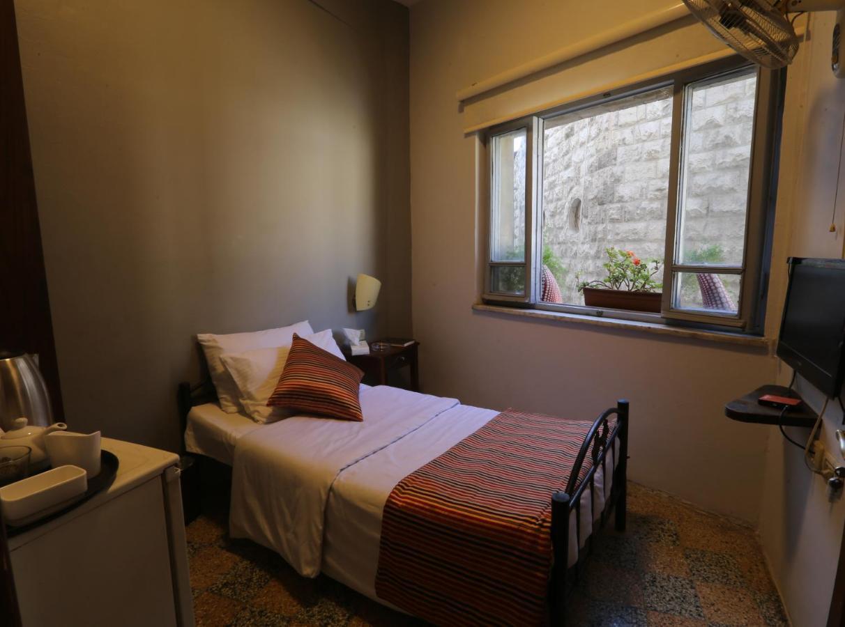 Riviera Hotel Amman Eksteriør billede