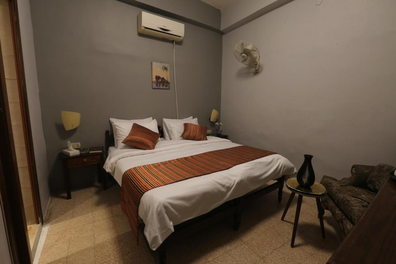Riviera Hotel Amman Eksteriør billede