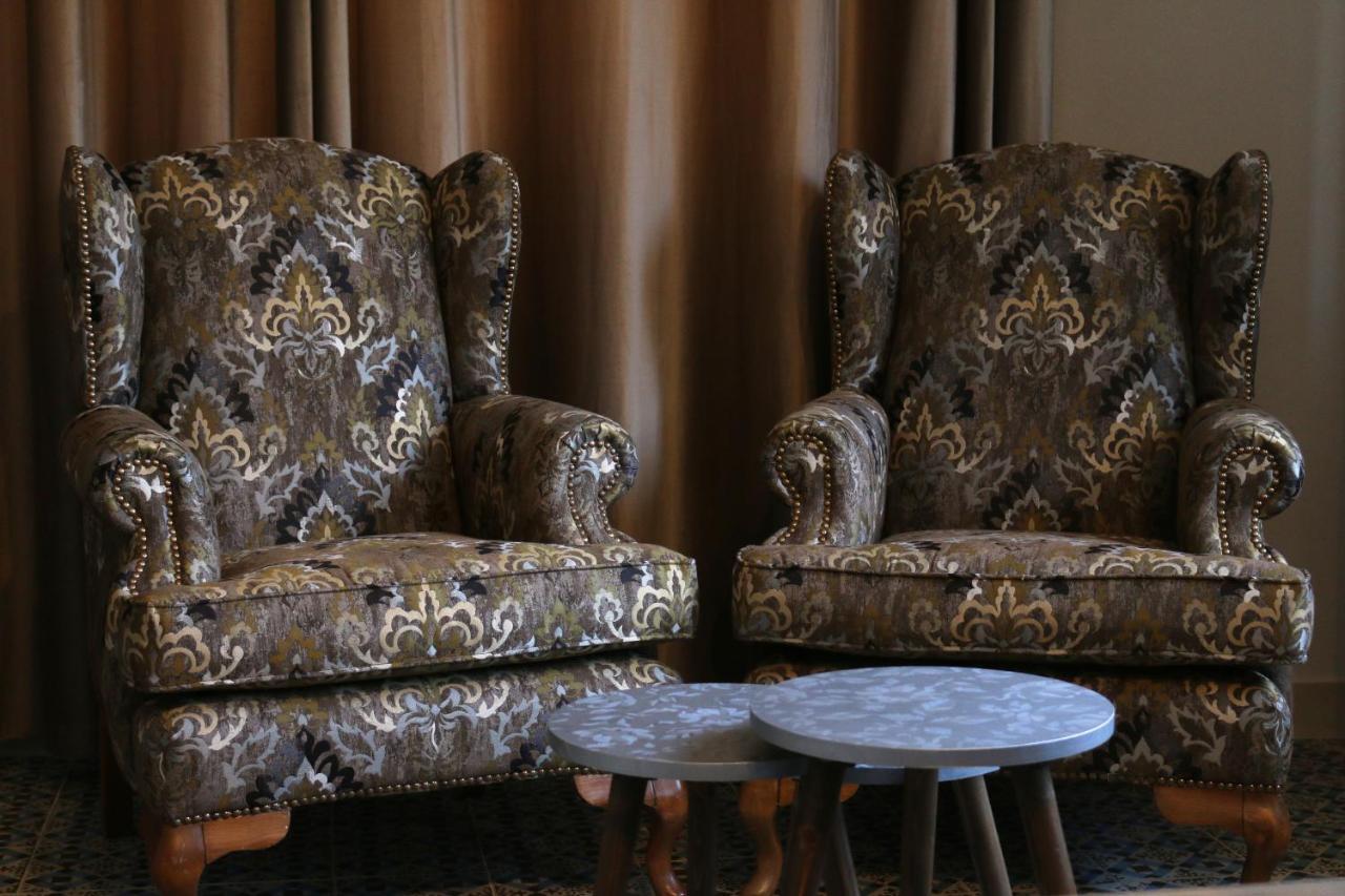 Riviera Hotel Amman Eksteriør billede